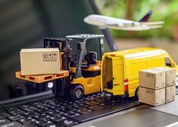 Loggi e Melhor Envio firmam parceria para otimizar entrega de encomendas para e-commerce