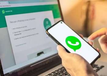 WhatsApp lança novo recurso de grupo de discussão no Brasil