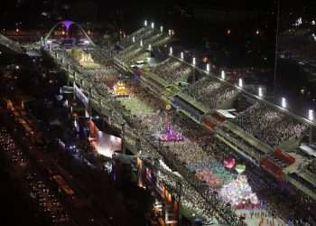 The LED leva painéis para camarotes do Carnaval do Rio de Janeiro