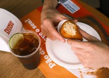 Carnaval deve fazer vendas da rede Frango Assado crescerem 35%