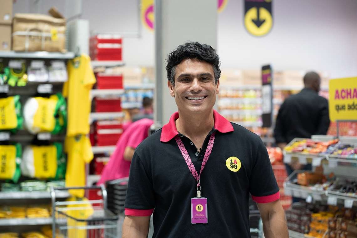 Varejista 1A99 abre duas primeiras lojas repaginadas dentro de shopping