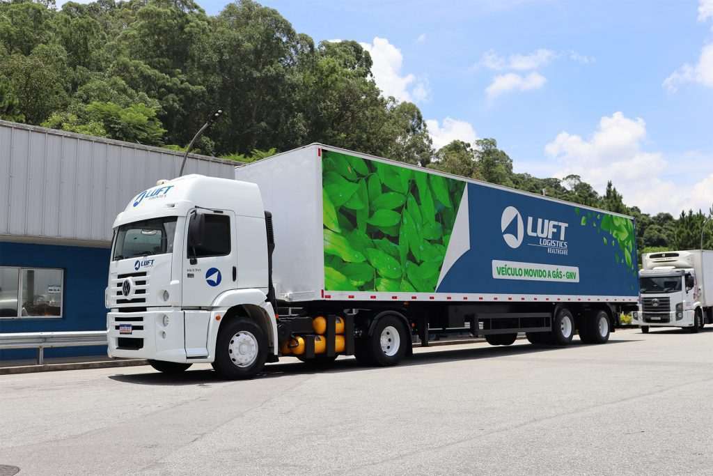 Luft Logistics inicia testes com caminhão movido a GNV e biometano