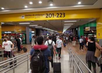 'Vamos incentivar aviação regional, abrindo pelo menos 100 aeroportos', diz Márcio França