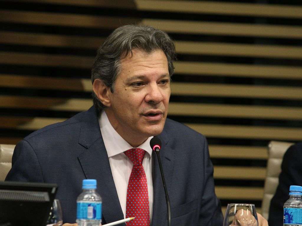 Haddad diz que acompanha com equipe a crise do Credit Suisse Inflação
