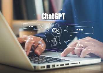 ChatGPT fica mais rápido e 50% mais barato