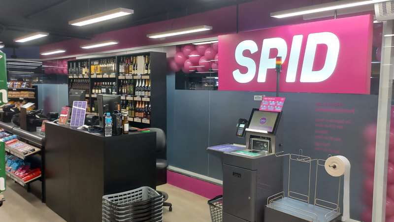 Cencosud abre unidades Spid no metrô e com entrega na praia no Rio de Janeiro