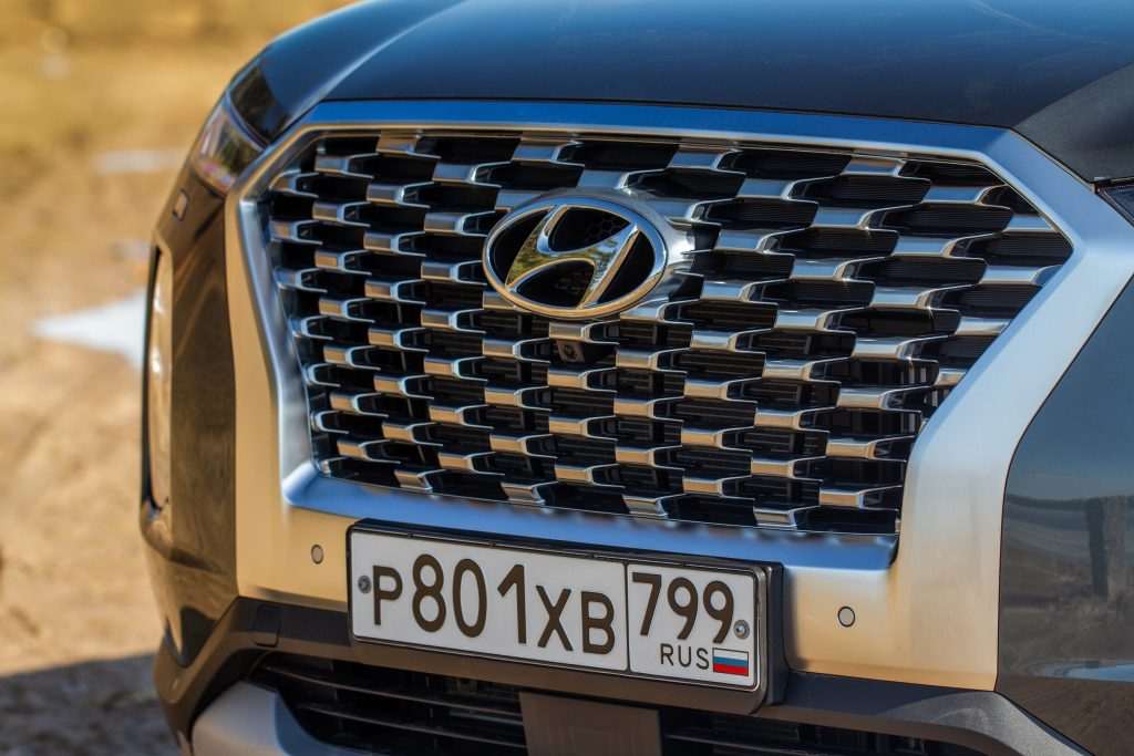 Montadoras asiáticas lideram a corrida por carros elétricos no Brasil