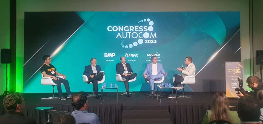 Simplificação tributária vai reduzir custo de R$ 152 bi por ano com manipulação de documentos