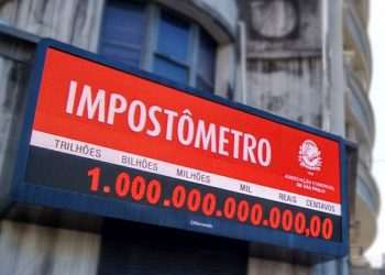 Brasileiros já pagaram R$ 1 trilhão em impostos neste ano