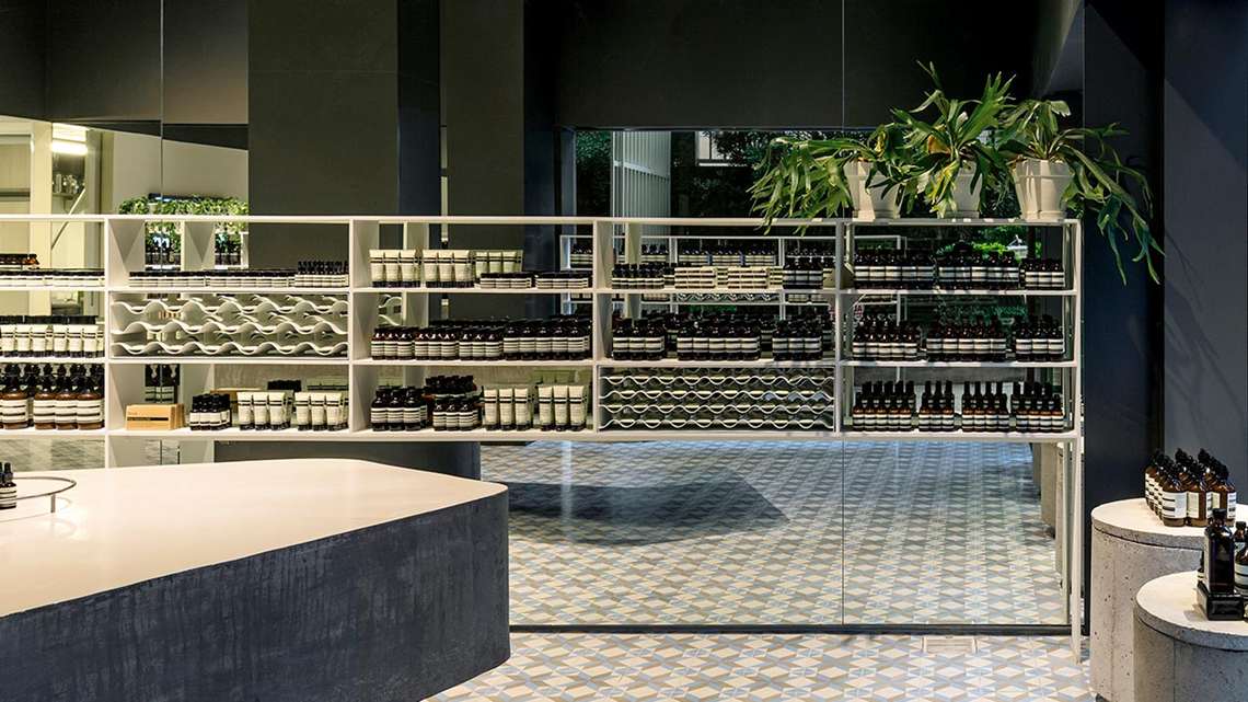 Conheça a Aesop, empresa que Natura vendeu para a L’Oréal para aliviar dívidas