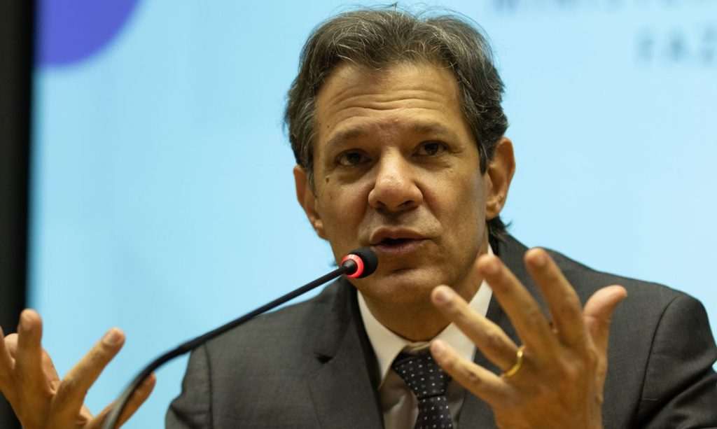 Haddad: importante sobre taxação de compras até US$ 50 é que Congresso participou do debate