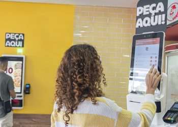 Habib’s foca em automação nas lojas visando experiência do consumidor