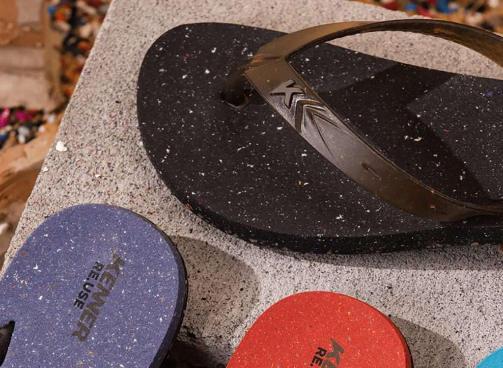 Kenner foca em sustentabilidade com sandálias ReUse