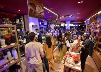 Kopenhagen inaugura flagship em São Paulo, a milésima loja do Grupo CRM