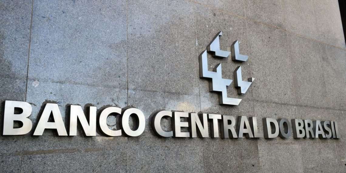 Bancos Centrais do Brasil e da China assinam acordo de troca de moedas
