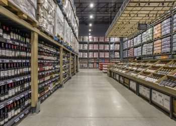 Grupos regionais apostam em atacarejos e formato se multiplica pelo País