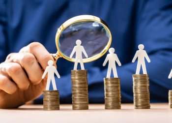 Prazo para empresas enviarem relatórios salariais começa nesta segunda