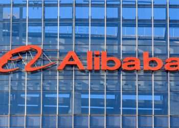 Alibaba tem lucro de US$ 2,4 milhões e supera expectativa no 4º trimestre fiscal