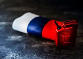 Rússia: estatal está perto de fechar negócio para vender petróleo em 2024