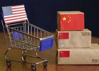 EUA: governo processa empresas chinesas sob acusações de tráfico de ingredientes para fentanil