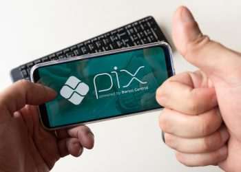 Transações por Pix têm alta de 105% em 2022, mostra Febraban