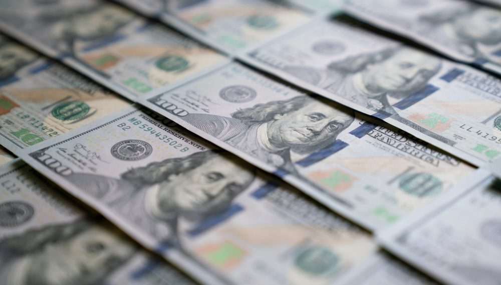 Contas externas têm saldo positivo de US$ 649 milhões em maio