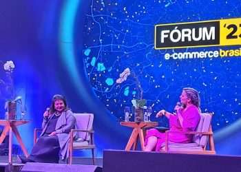 Luiza Trajano fala sobre o projeto de inclusão e ESG durante o Fórum E-commerce Brasil