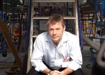 NRF 2024: Gouvêa Experience promove delegação com palestra exclusiva de Bruce Dickinson