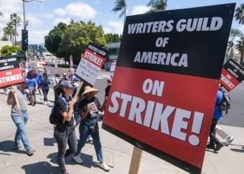 Oxford Economics: Greve de Hollywood não muda nossa projeção para EUA mas riscos podem crescer