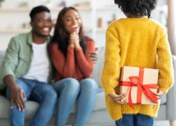 Vendas no Dia dos Pais devem recuar 20% em 2024, aponta pesquisa do Ibevar