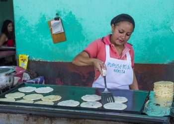 Instituto Assaí e Vale do Dendê promovem aceleração de negócios da alimentação