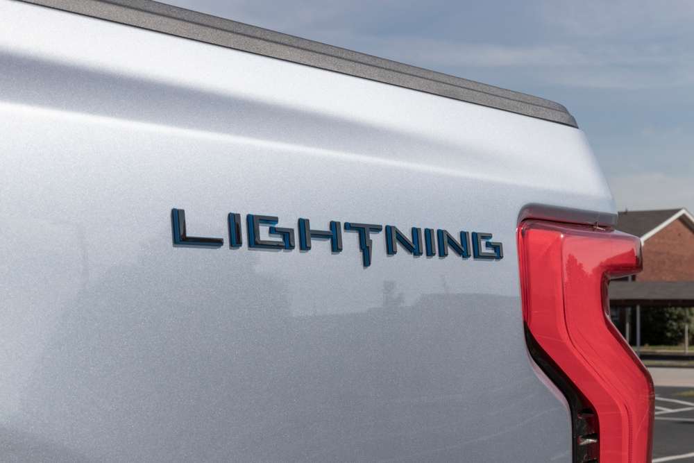 EUA: Ford retoma produção do modelo F-150 e aumento nos pedidos após redução dos preços