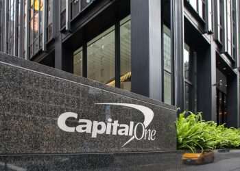 Capital One confirma venda de cerca de US$ 900 mi em empréstimos ante estresses imobiliários