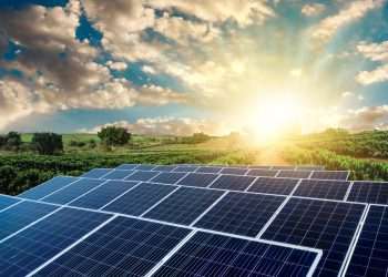 Brasil ultrapassa 10 GW de geração solar centralizada e deve crescer mais