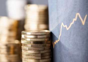 Ações baratas e queda da Selic devem acelerar Bolsa