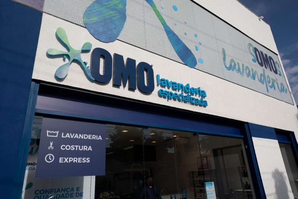OMO Lavanderia chega à marca de 300 lojas e prioriza a comunicação com franqueados