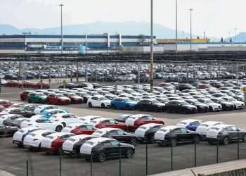 Sindicato deve expandir paralisação das montadoras nos EUA e entrar na 3ª semana de greves