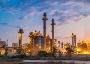 Economia brasileira cresce 0,9% no 2° trimestre e PIB acumula alta de 3,2% nos últimos 12 meses