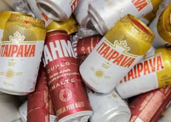 Os credores aprovaram por maioria o plano de recuperação judicial do Grupo Petrópolis, dono da marca das cervejas Itaipava, Petra e Crystal.