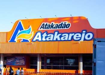Pátria compra rede baiana Atakarejo e avança no varejo alimentar