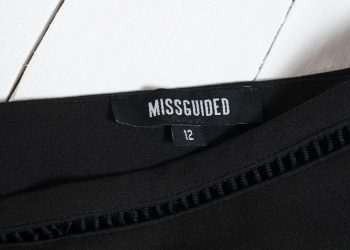 Shein compra marca inglesa de moda feminina Missguided