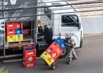 Cade homologa acordo que limita contratos de exclusividade da Ambev em todo o País