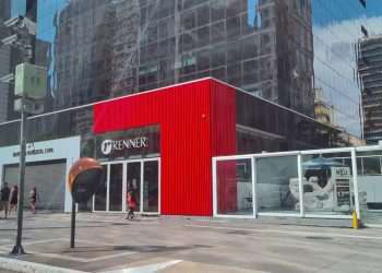 Renner capacita 108 fornecedores para desenvolverem coleções com tecnologia 3D