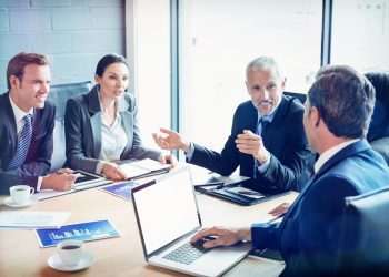 32% dos CEOs vêm contribuição efetiva dos conselhos em estratégias e diretrizes claras