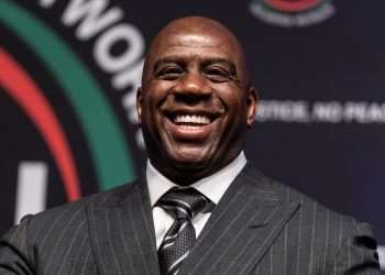 Magic Johnson, lenda do basquete e empresário, será destaque da NRF 2024