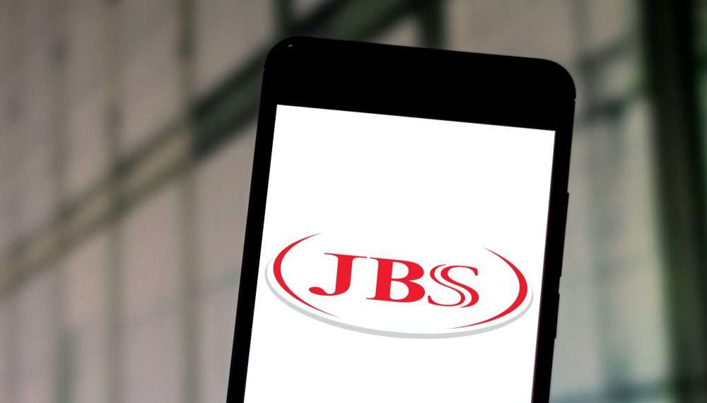 JBS aprova reestruturação societária com dupla listagem no Brasil e nos EUA