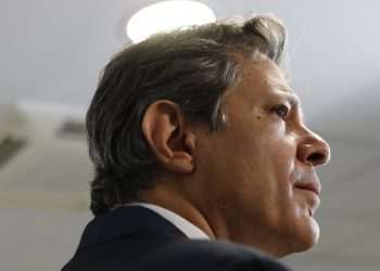 Ministro da Fazenda vê espaço para que juros continuem caindo