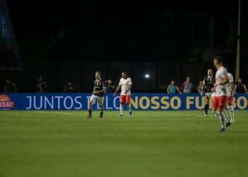 Assaí amplia presença em campeonatos estaduais de futebol em 2024