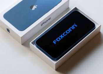 Foxconn, fornecedora da Apple, registra queda de quase 30% na receita de dezembro