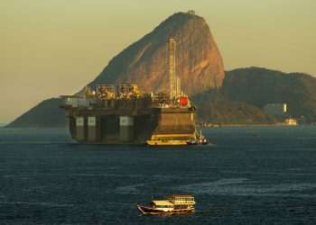 Projeto liderado pela Petrobras inicia medições de vento em alto-mar na região do pré-sal